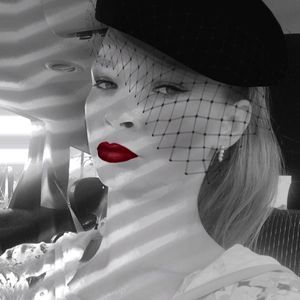 Meet your Posher, Shawna